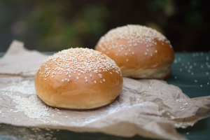 Burger houska